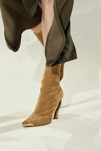 Look 39